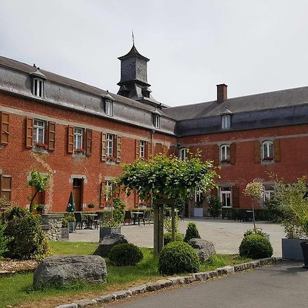 Logis - Chateau De La Motte - Hotel & Restaurant Liessies 외부 사진